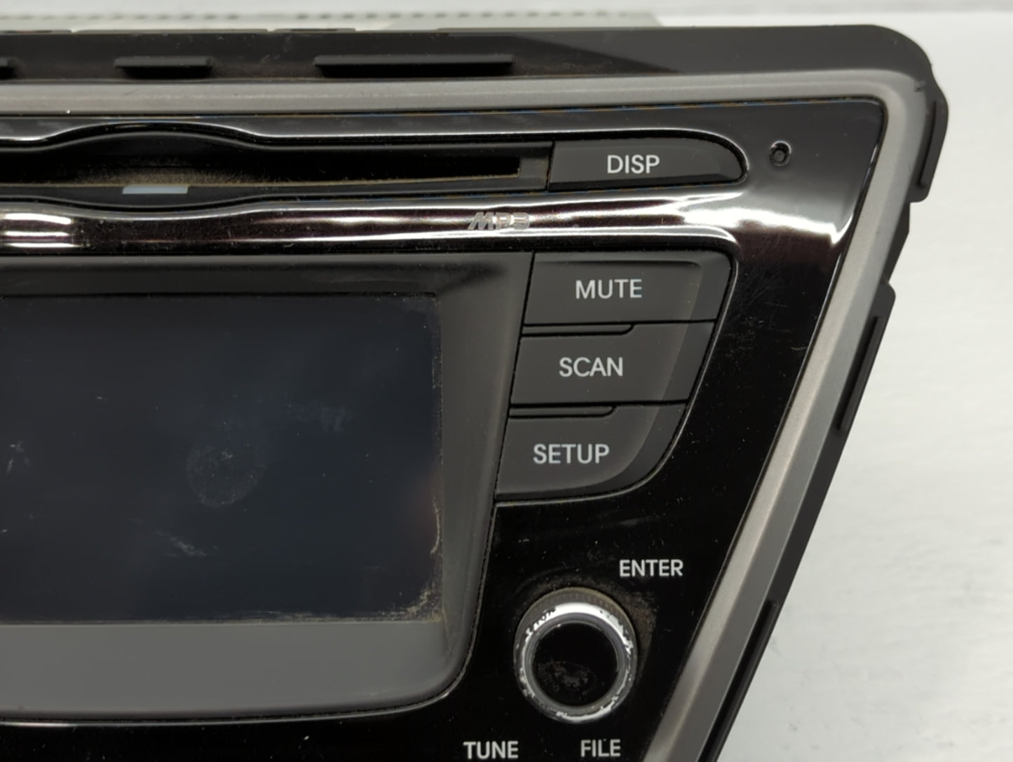 2014-2016 Hyundai Elantra Am Fm Cd Player Radio Receiver - Oemusedautoparts1.com
