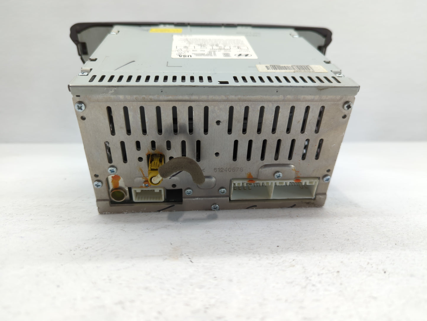 2014-2016 Hyundai Elantra Am Fm Cd Player Radio Receiver - Oemusedautoparts1.com