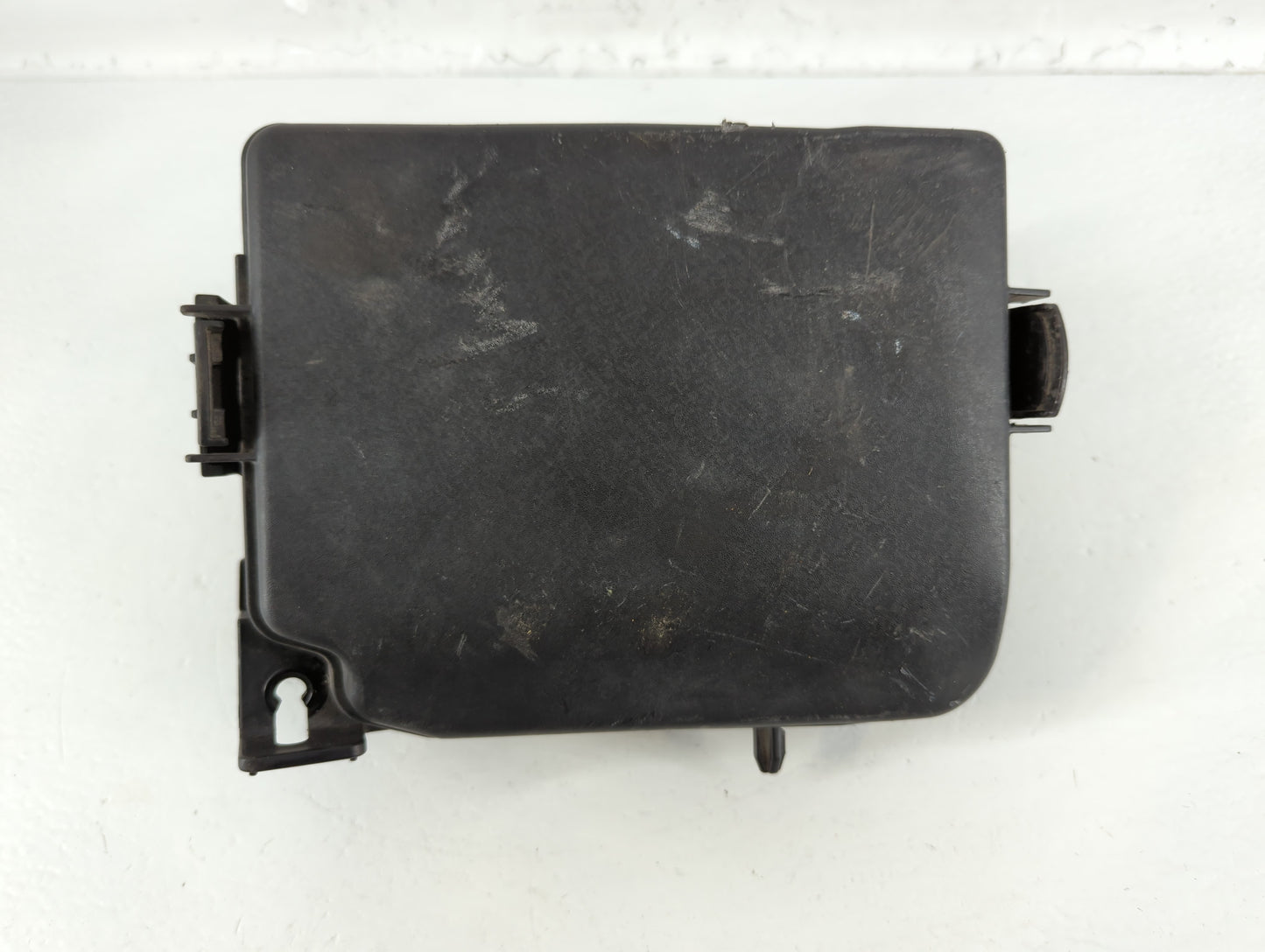 2014-2016 Hyundai Elantra Fusebox Fuse Box Panel Relay Module P/N:91951-3X710 Fits Fits 2014 2015 2016 OEM Used Auto Parts -