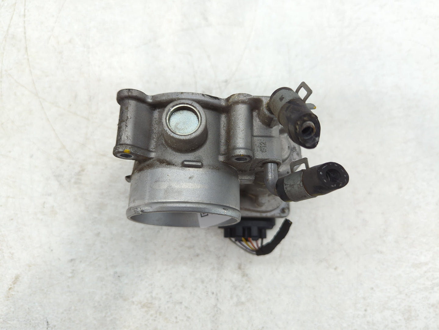 2011-2020 Hyundai Elantra Throttle Body P/N:35100-2E000 Fits Fits 2011 2012 2013 2014 2015 2016 2017 2018 2019 2020 2021 OEM