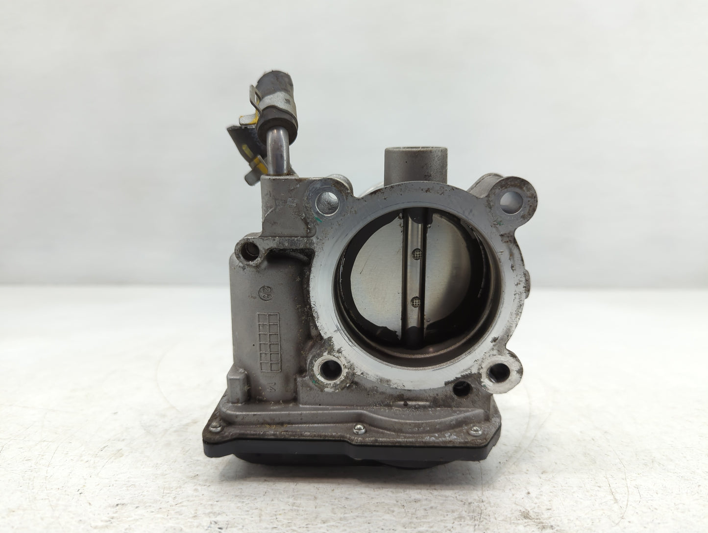 2011-2020 Hyundai Elantra Throttle Body P/N:35100-2E000 Fits Fits 2011 2012 2013 2014 2015 2016 2017 2018 2019 2020 2021 OEM