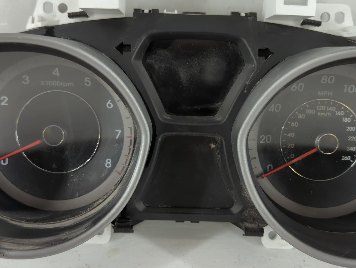 2014-2016 Hyundai Elantra Instrument Cluster Speedometer Gauges P/N:94004-3Y010 Fits Fits 2014 2015 2016 OEM Used Auto Parts