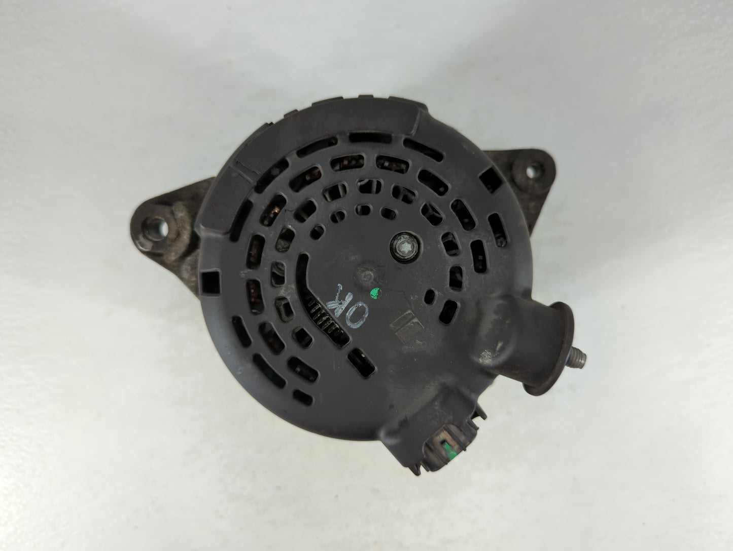 2014-2016 Hyundai Elantra Alternator Replacement Generator Charging Assembly Engine OEM P/N:37300-2E700 8400320 Fits OEM Use