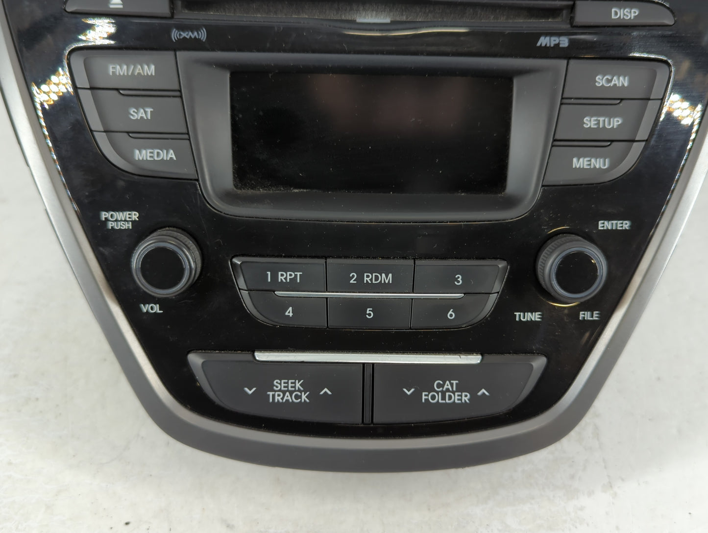 2014-2016 Hyundai Elantra Am Fm Cd Player Radio Receiver - Oemusedautoparts1.com