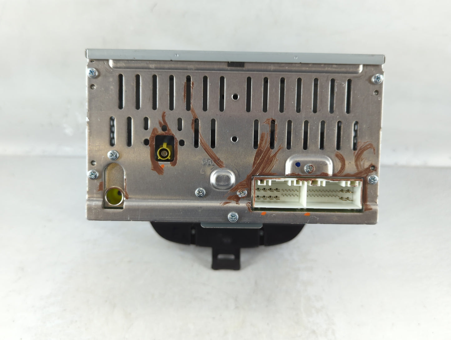 2014-2016 Hyundai Elantra Am Fm Cd Player Radio Receiver - Oemusedautoparts1.com