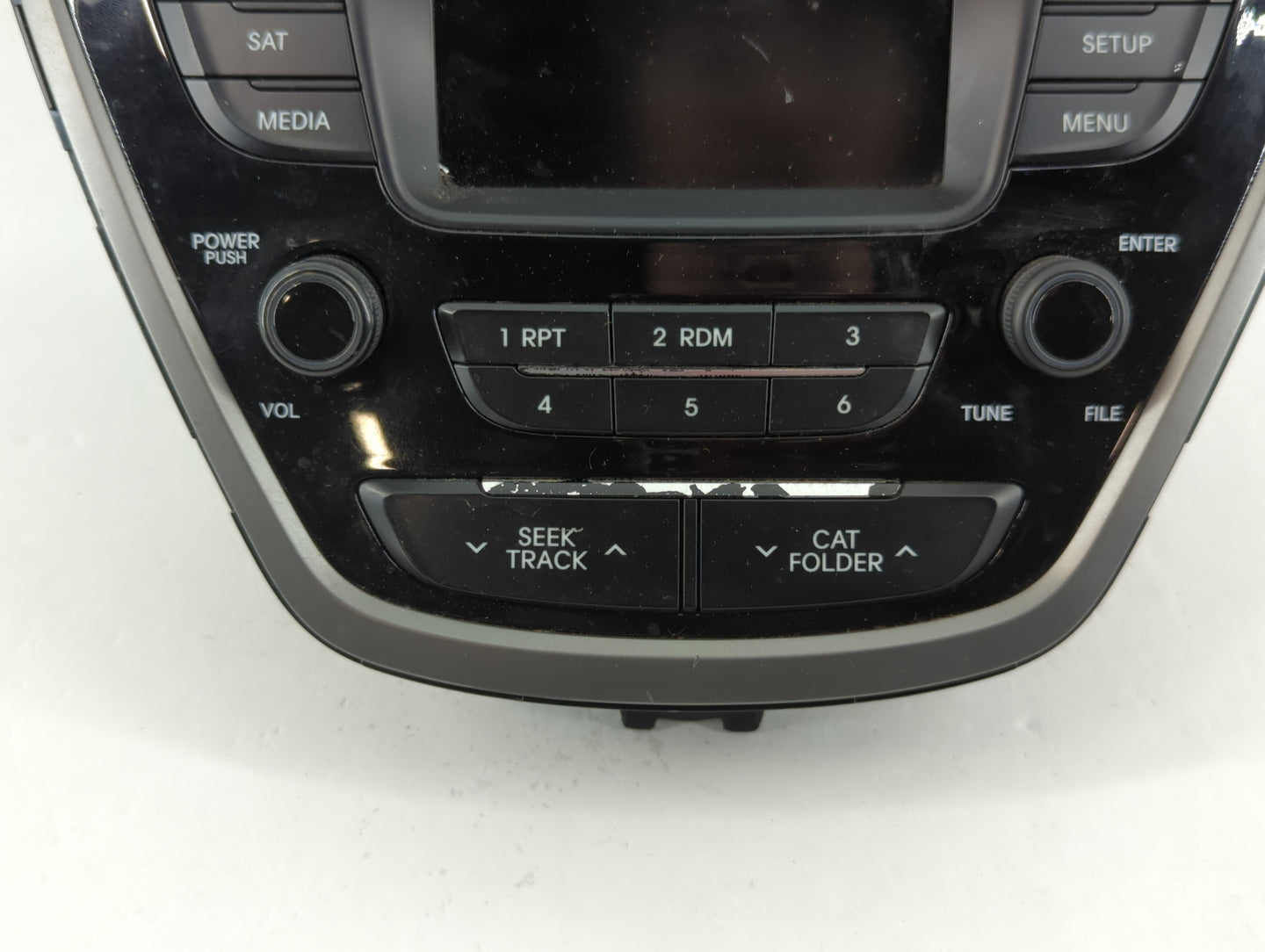 2014-2016 Hyundai Elantra Am Fm Cd Player Radio Receiver - Oemusedautoparts1.com