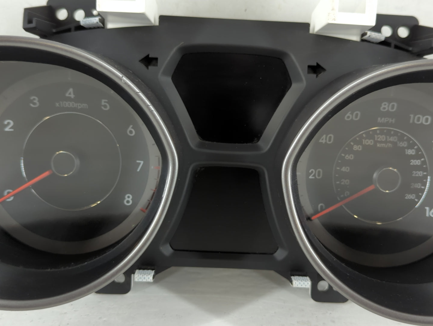 2014-2016 Hyundai Elantra Instrument Cluster Speedometer Gauges P/N:94004-3Y010 Fits Fits 2014 2015 2016 OEM Used Auto Parts