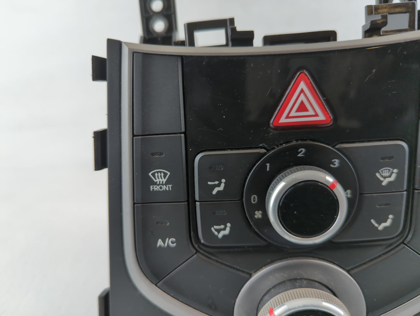 2014-2016 Hyundai Elantra Climate Control Module Temperature AC/Heater Replacement P/N:C500-ATDCF 97250-3XCC0 Fits OEM Used 
