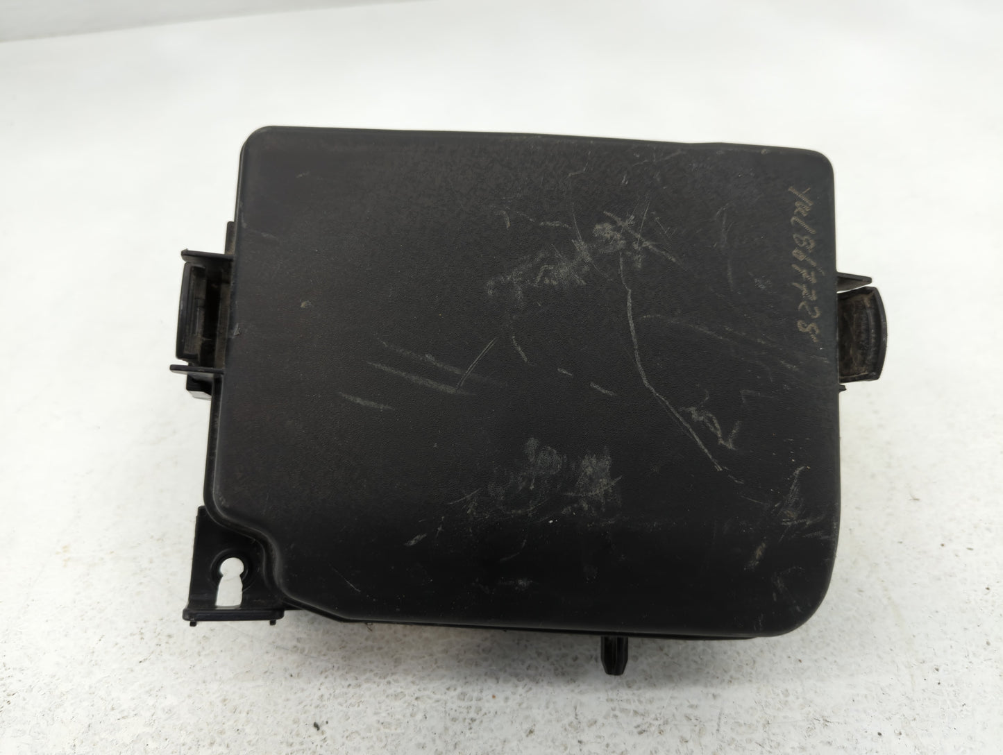 2014-2016 Hyundai Elantra Fusebox Fuse Box Panel Relay Module P/N:91266 3X060 Fits Fits 2014 2015 2016 OEM Used Auto Parts -