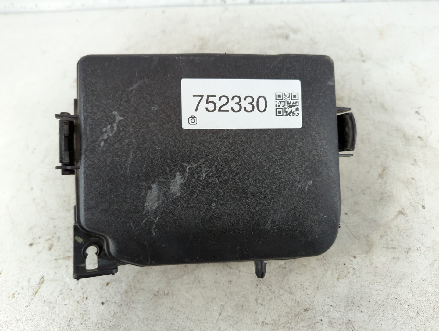 2014-2016 Hyundai Elantra Fusebox Fuse Box Panel Relay Module P/N:91951-3X710 Fits Fits 2014 2015 2016 OEM Used Auto Parts -