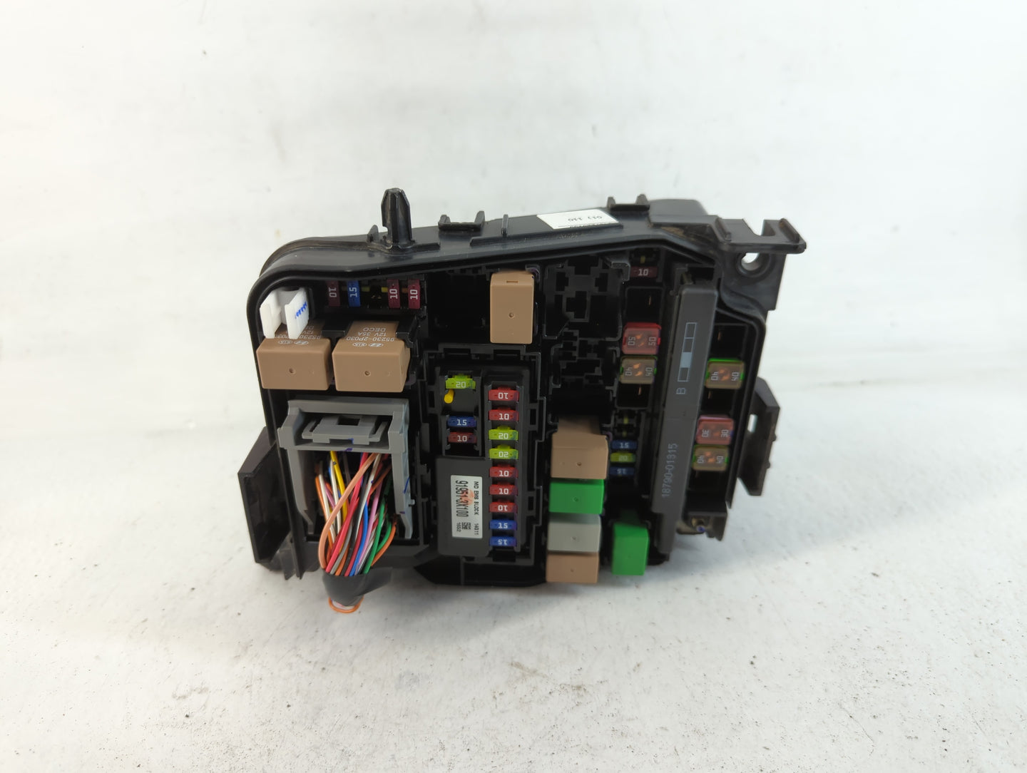 2014-2016 Hyundai Elantra Fusebox Fuse Box Panel Relay Module P/N:VS912013Y060UA Fits Fits 2014 2015 2016 OEM Used Auto Part