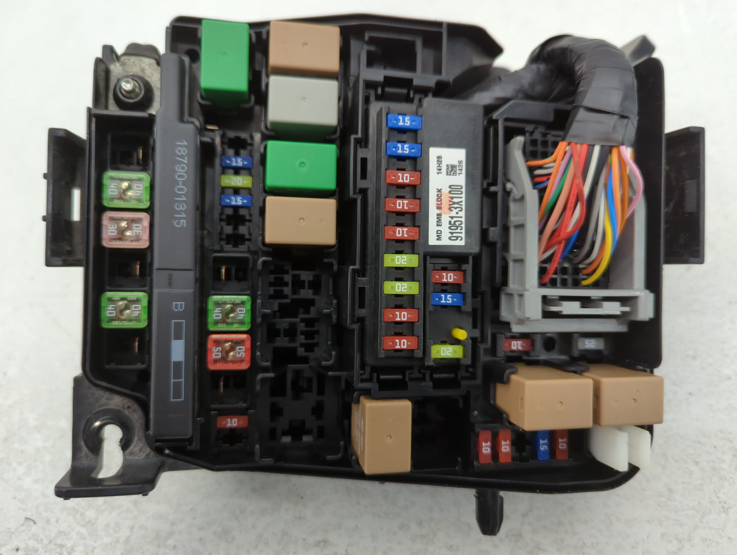 2014-2016 Hyundai Elantra Fusebox Fuse Box Panel Relay Module P/N:912653X080 Fits Fits 2014 2015 2016 OEM Used Auto Parts - 