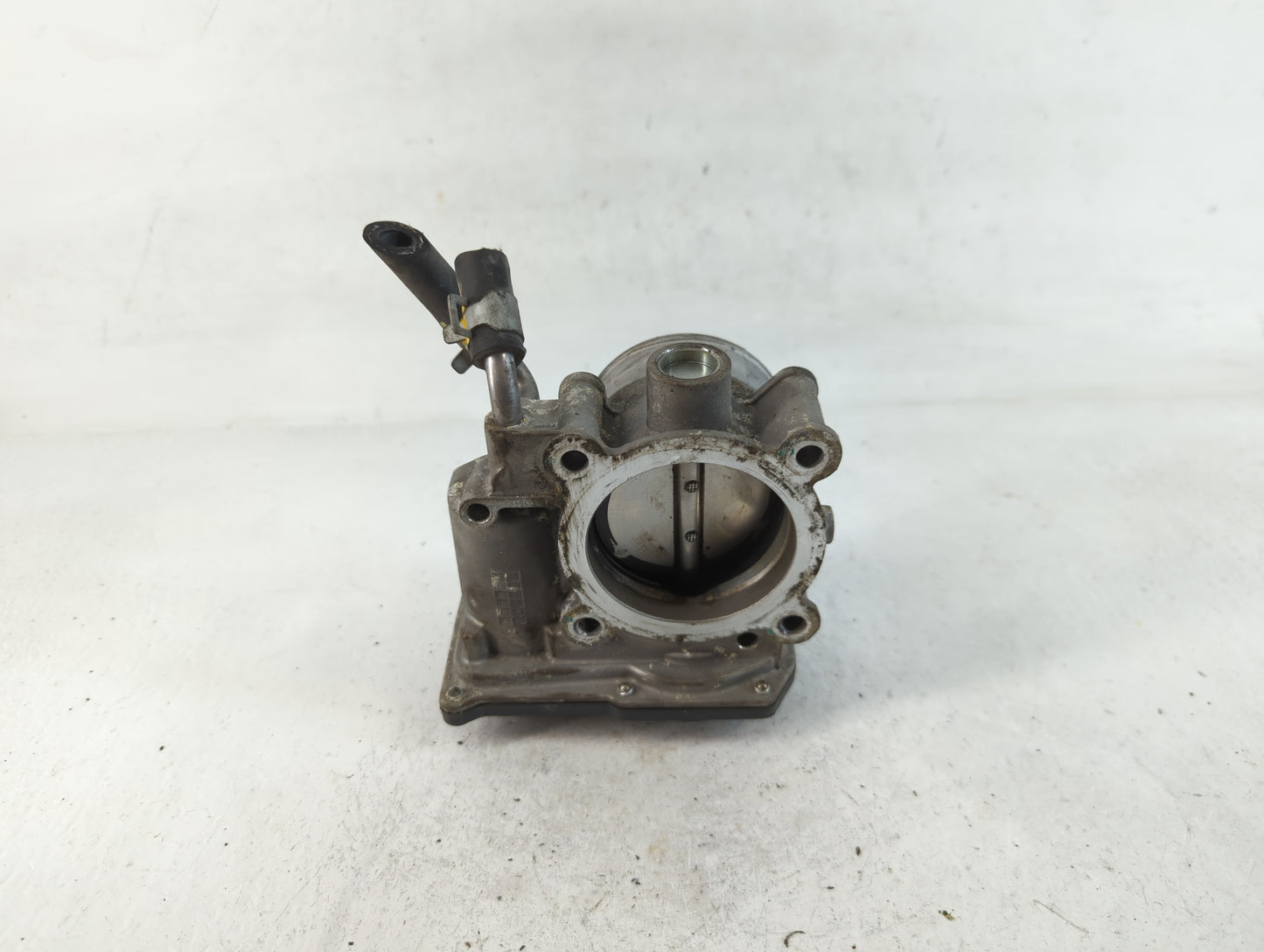 2011-2020 Hyundai Elantra Throttle Body P/N:35100-2E000 Fits Fits 2011 2012 2013 2014 2015 2016 2017 2018 2019 2020 2021 OEM