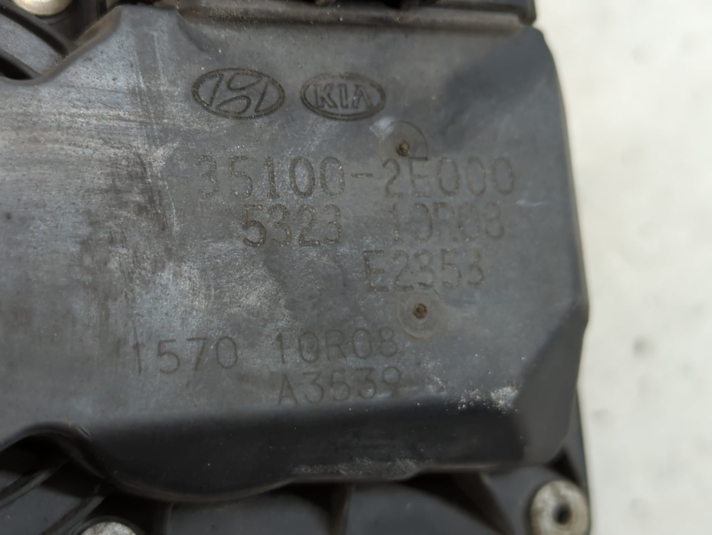 2011-2020 Hyundai Elantra Throttle Body P/N:35100-2E000 Fits Fits 2011 2012 2013 2014 2015 2016 2017 2018 2019 2020 2021 OEM