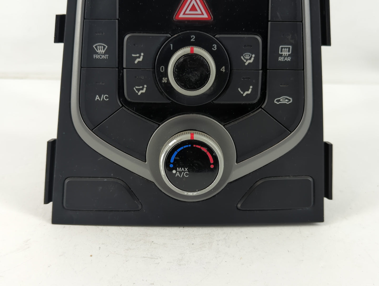2014-2016 Hyundai Elantra Climate Control Module Temperature AC/Heater Replacement P/N:97250-3XCC0 C500-ATDCF Fits OEM Used 