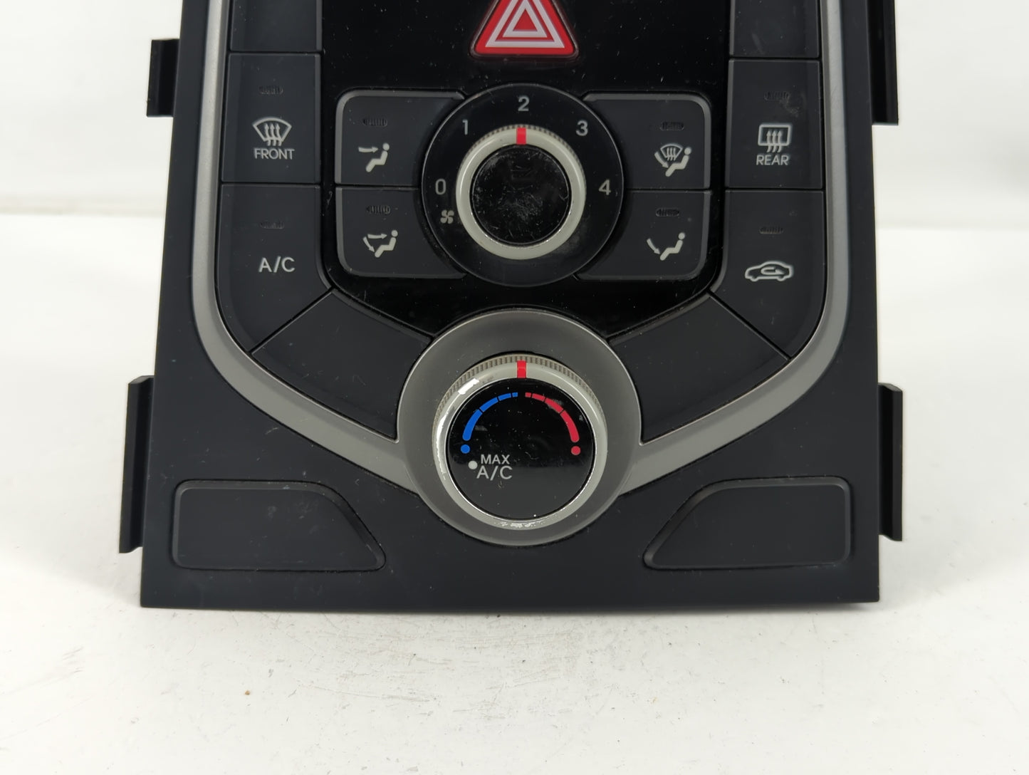 2014-2016 Hyundai Elantra Climate Control Module Temperature AC/Heater Replacement P/N:97250-3XCC0 C500-ATDCF Fits OEM Used 