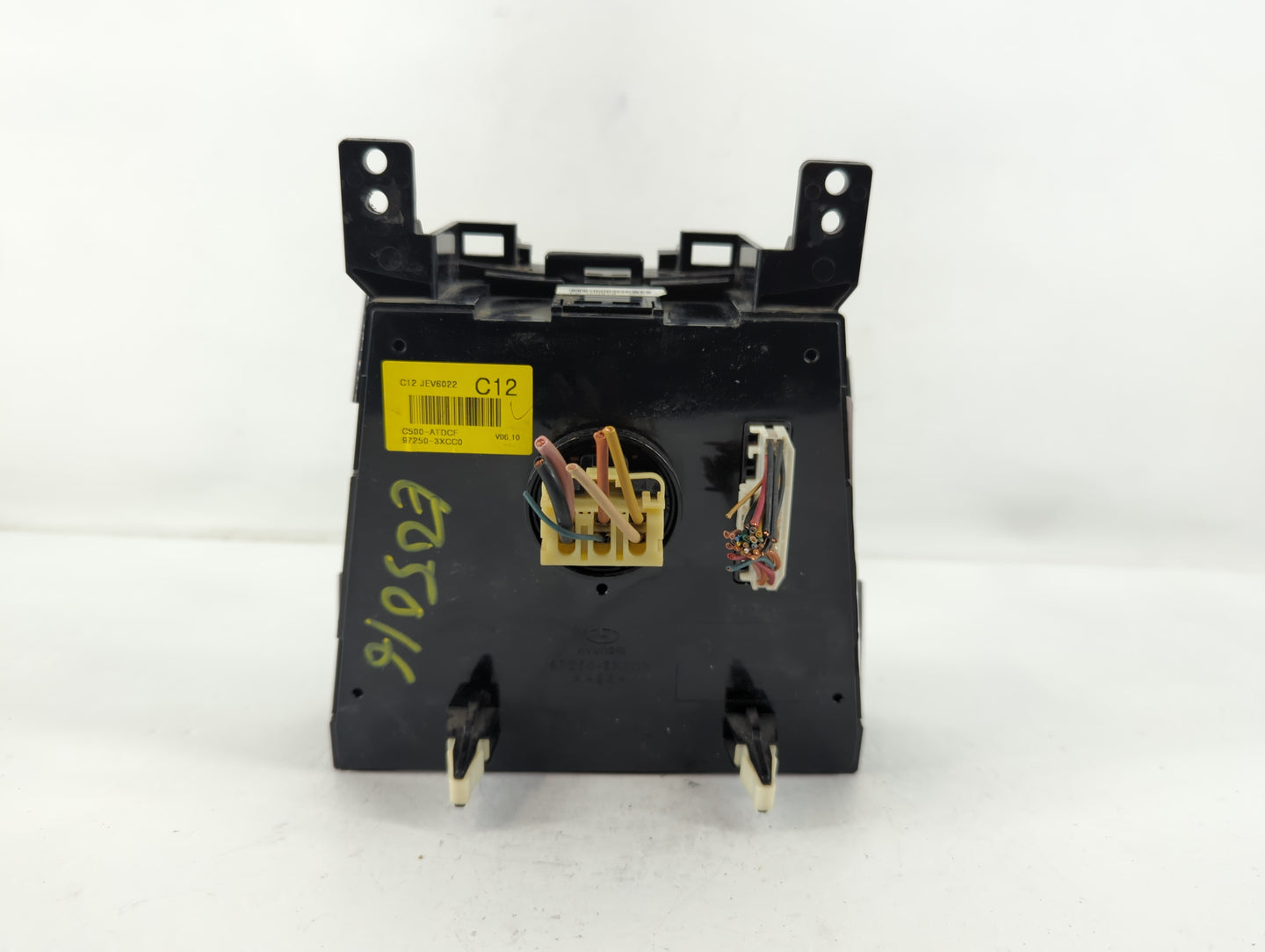 2014-2016 Hyundai Elantra Climate Control Module Temperature AC/Heater Replacement P/N:97250-3XCC0 C500-ATDCF Fits OEM Used 