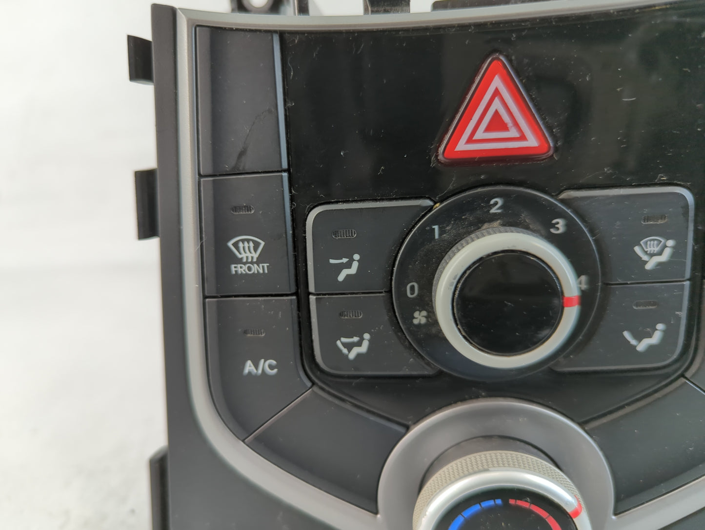 2014-2016 Hyundai Elantra Climate Control Module Temperature AC/Heater Replacement P/N:97250-3XCC0 C500-ATDCF Fits OEM Used 