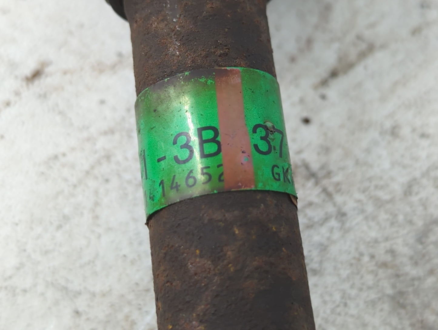 2001-2012 Hyundai Elantra Interior Rear View Mirror Replacement OEM P/N:CV61-3B37 Fits OEM Used Auto Parts - Oemusedautopart