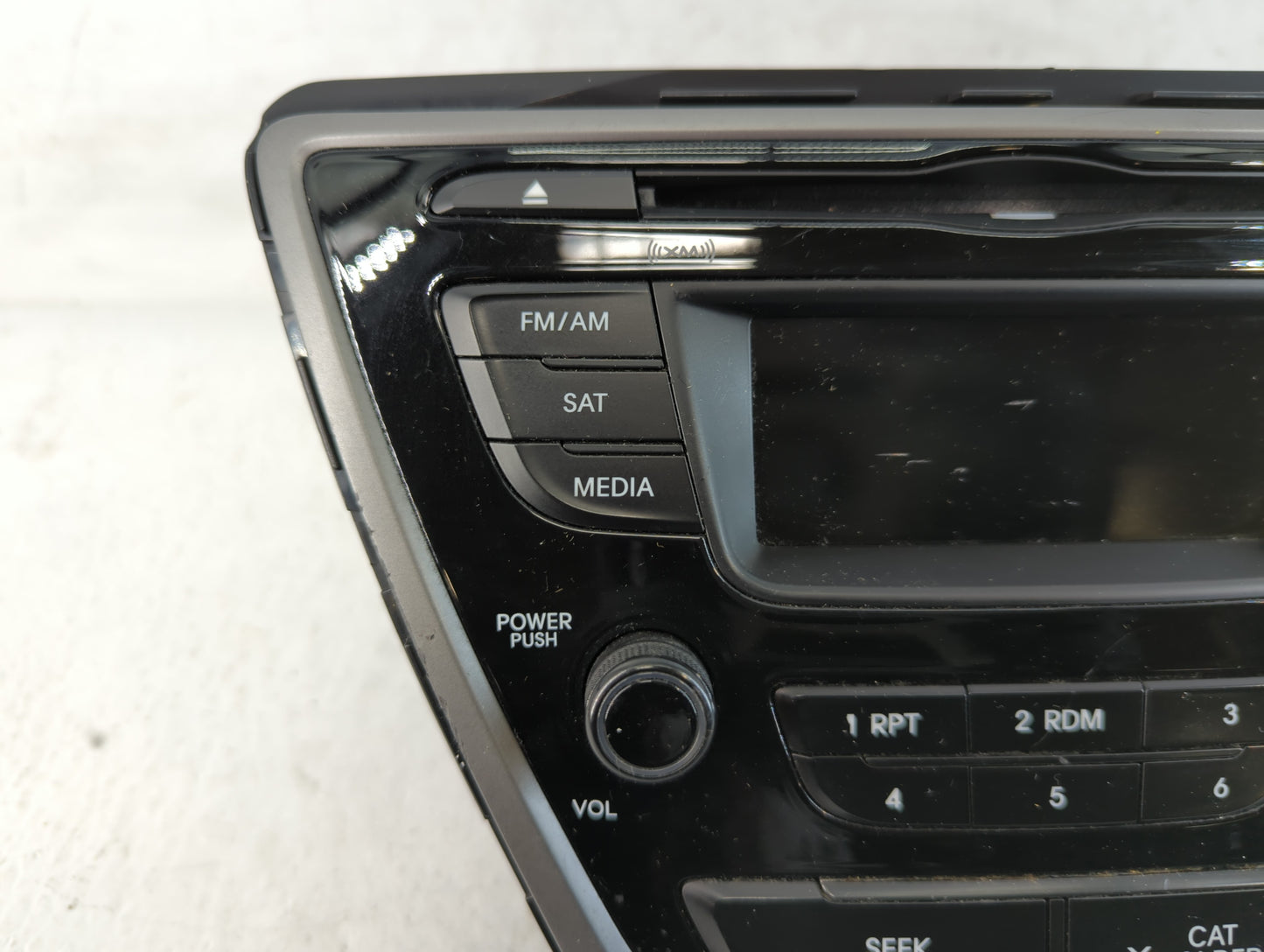 2014-2016 Hyundai Elantra Radio AM FM Cd Player Receiver Replacement P/N:96170-3X156GU Fits Fits 2014 2015 2016 OEM Used Aut