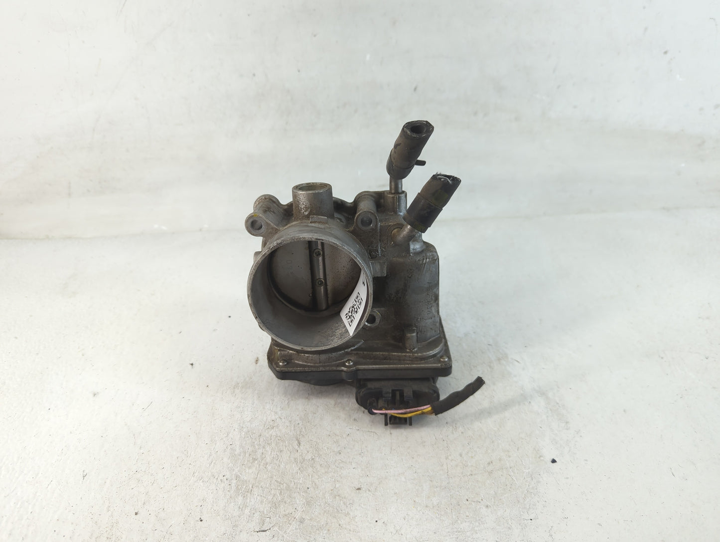 2011-2020 Hyundai Elantra Throttle Body P/N:35100-2E000 Fits Fits 2011 2012 2013 2014 2015 2016 2017 2018 2019 2020 2021 OEM