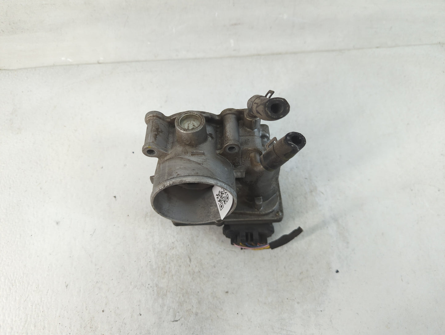 2011-2020 Hyundai Elantra Throttle Body P/N:35100-2E000 Fits Fits 2011 2012 2013 2014 2015 2016 2017 2018 2019 2020 2021 OEM