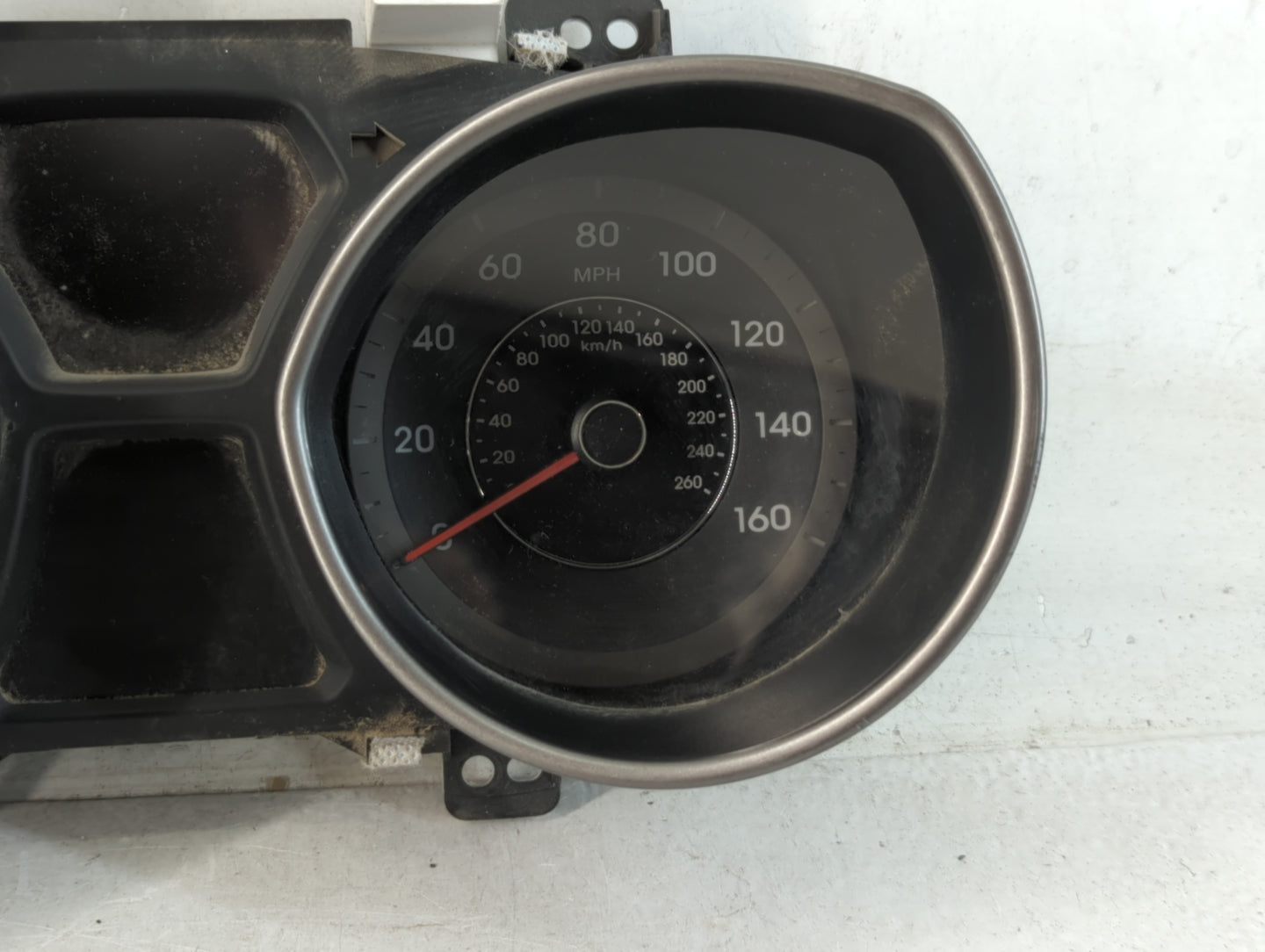 2014-2016 Hyundai Elantra Instrument Cluster Speedometer Gauges P/N:4002237482 94004-3Y010 Fits Fits 2014 2015 2016 OEM Used