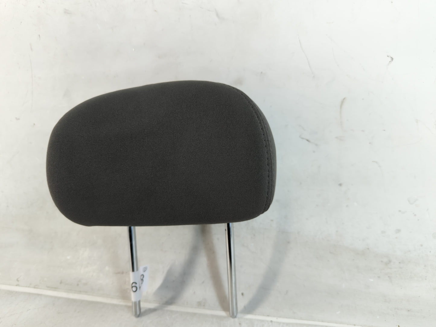 2013-2015 Hyundai Elantra Headrest Head Rest Front Driver Passenger Seat Fits Fits 2013 2014 2015 OEM Used Auto Parts - Oemu