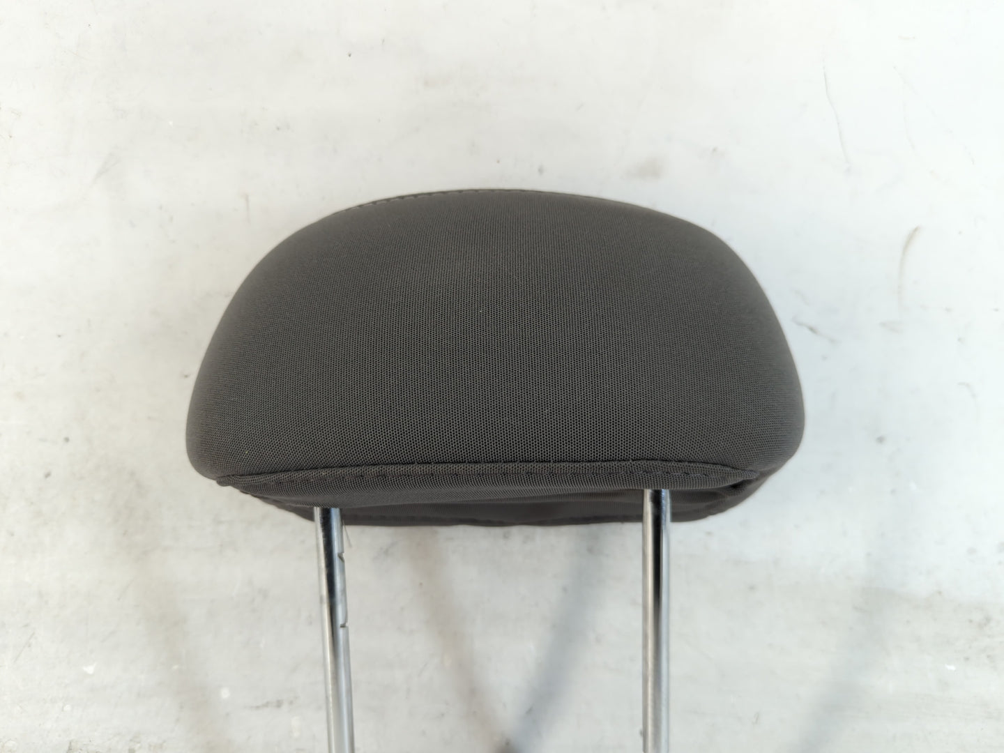 2013-2015 Hyundai Elantra Headrest Head Rest Front Driver Passenger Seat Fits Fits 2013 2014 2015 OEM Used Auto Parts - Oemu