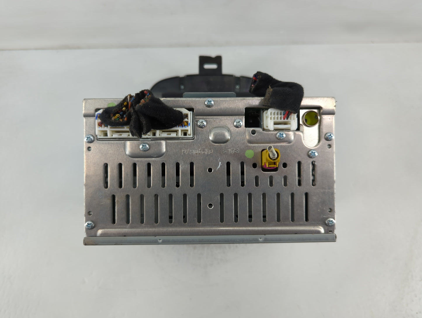 2014-2015 Hyundai Elantra Radio AM FM Cd Player Receiver Replacement P/N:96180-3X175GU Fits Fits 2014 2015 OEM Used Auto Par