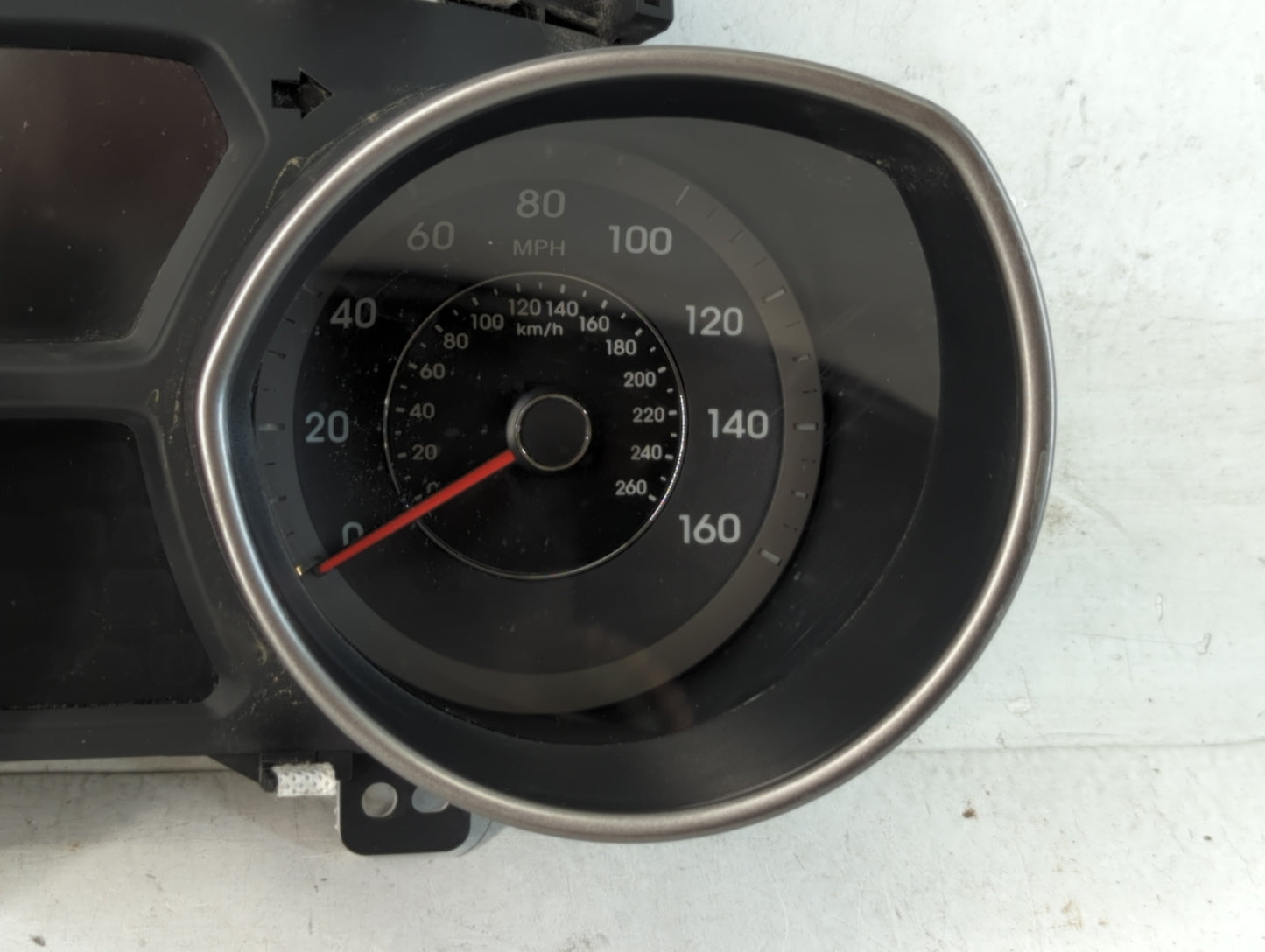 2014-2016 Hyundai Elantra Instrument Cluster Speedometer Gauges P/N:94004-3Y010 Fits Fits 2014 2015 2016 OEM Used Auto Parts