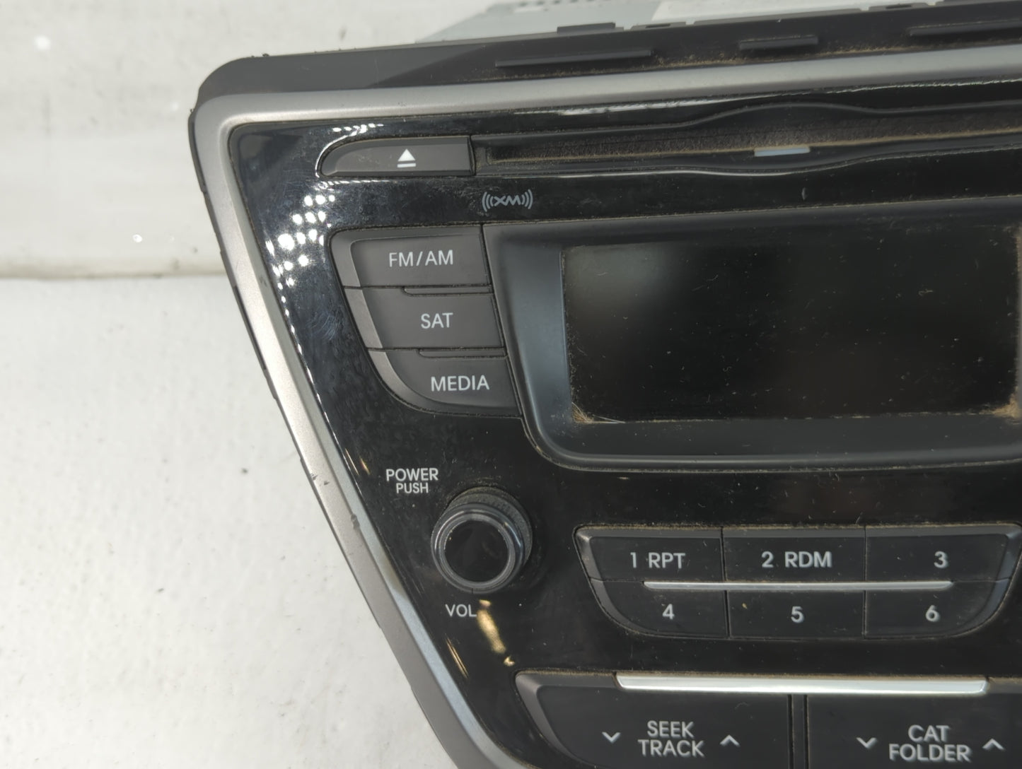 2014-2016 Hyundai Elantra Radio AM FM Cd Player Receiver Replacement P/N:96170-3X156GU Fits Fits 2014 2015 2016 OEM Used Aut