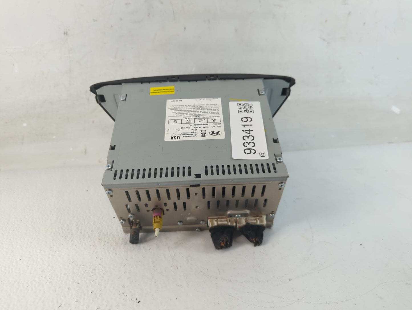 2014-2016 Hyundai Elantra Radio AM FM Cd Player Receiver Replacement P/N:96170-3X156GU Fits Fits 2014 2015 2016 OEM Used Aut