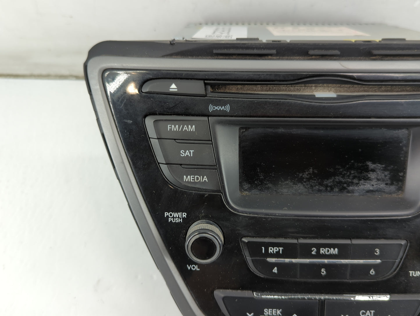 2014-2016 Hyundai Elantra Radio AM FM Cd Player Receiver Replacement P/N:96180-3X165GU Fits Fits 2014 2015 2016 OEM Used Aut