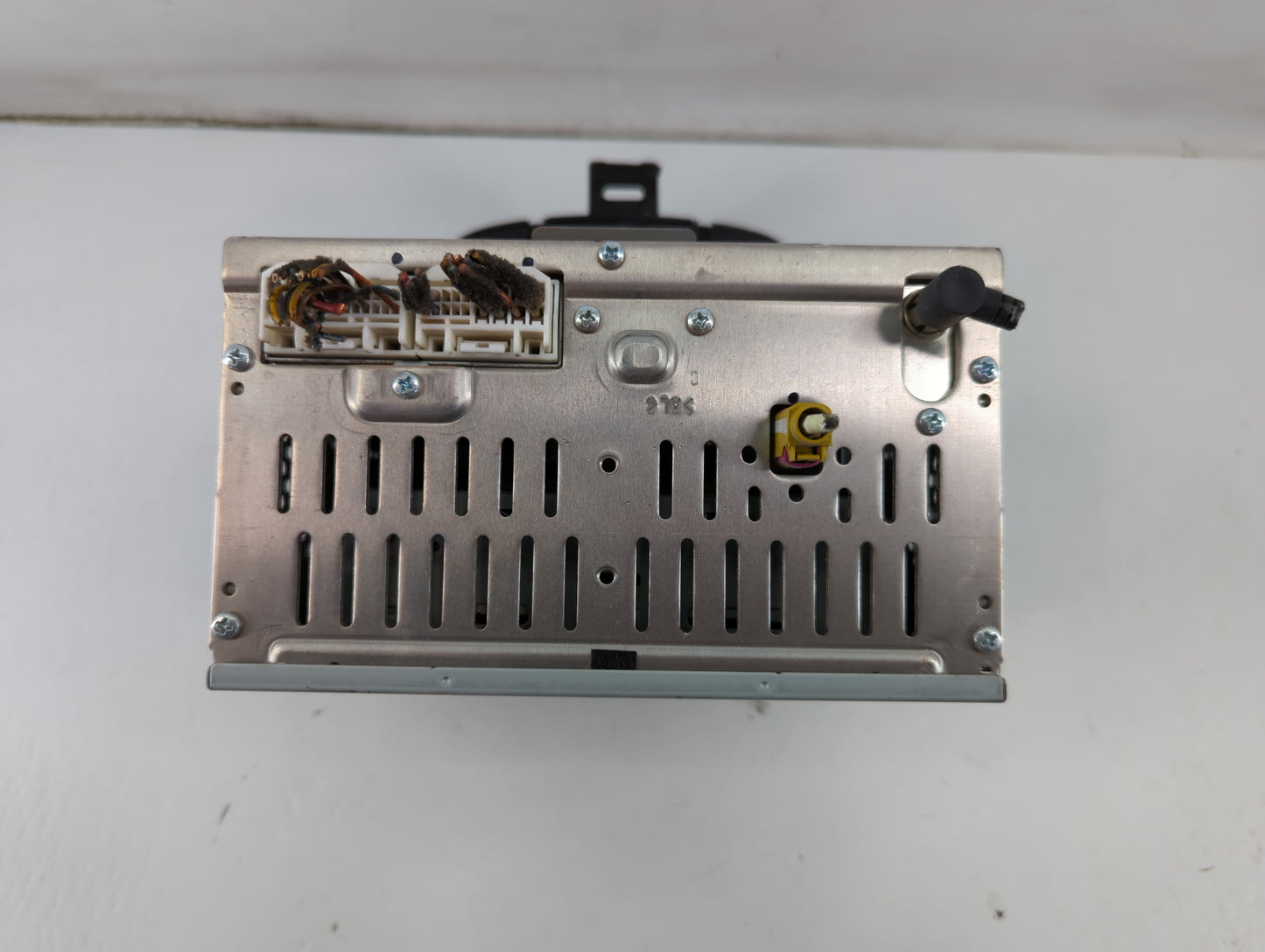 2014-2016 Hyundai Elantra Radio AM FM Cd Player Receiver Replacement P/N:96180-3X165GU Fits Fits 2014 2015 2016 OEM Used Aut