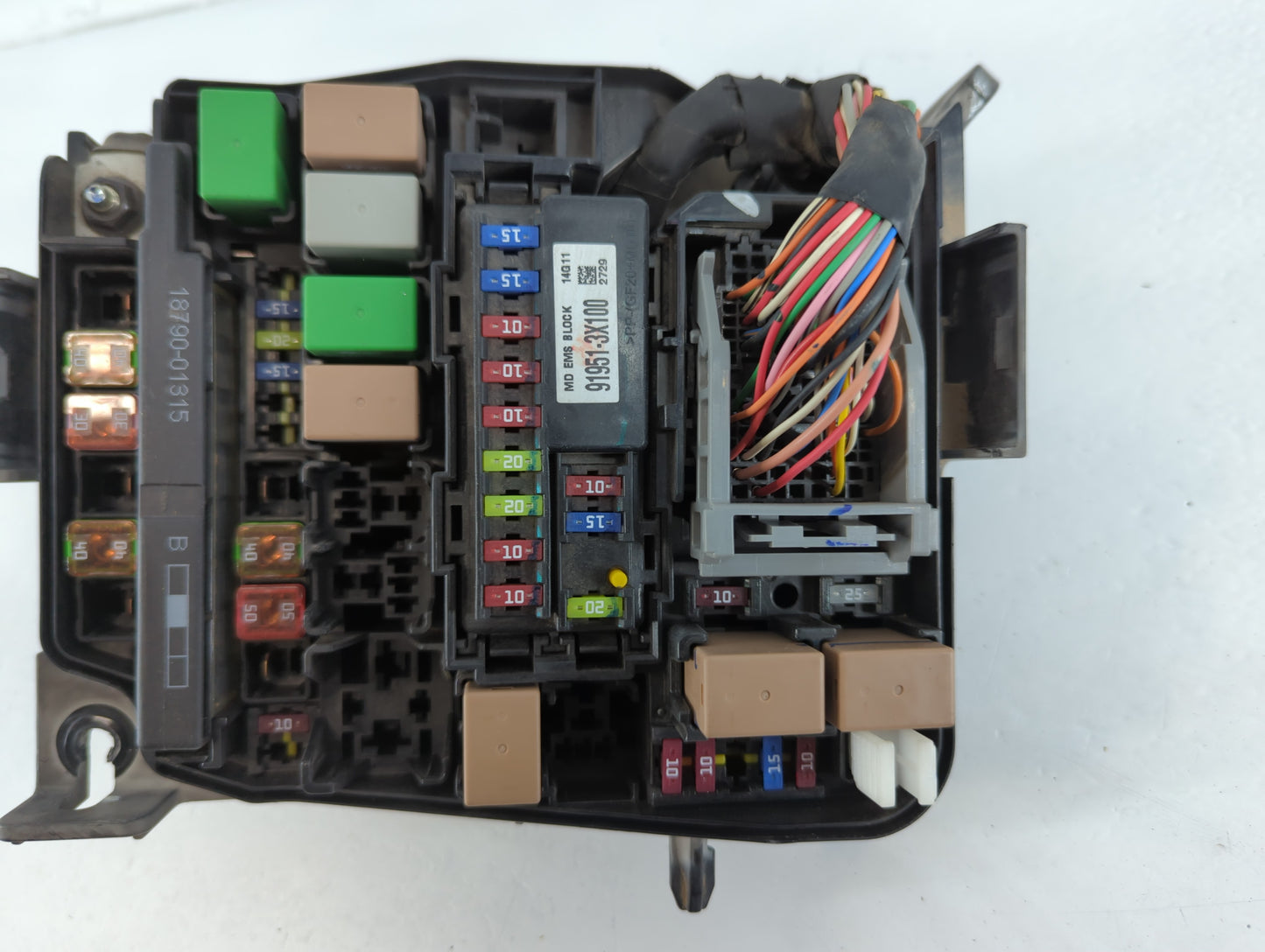 2014-2016 Hyundai Elantra Fusebox Fuse Box Panel Relay Module P/N:91951-3X710 Fits Fits 2014 2015 2016 OEM Used Auto Parts -