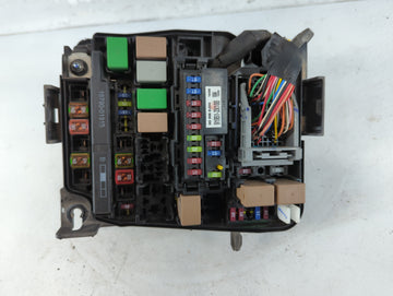 2014-2016 Hyundai Elantra Fusebox Fuse Box Panel Relay Module P/N:91951-3X710 Fits Fits 2014 2015 2016 OEM Used Auto Parts