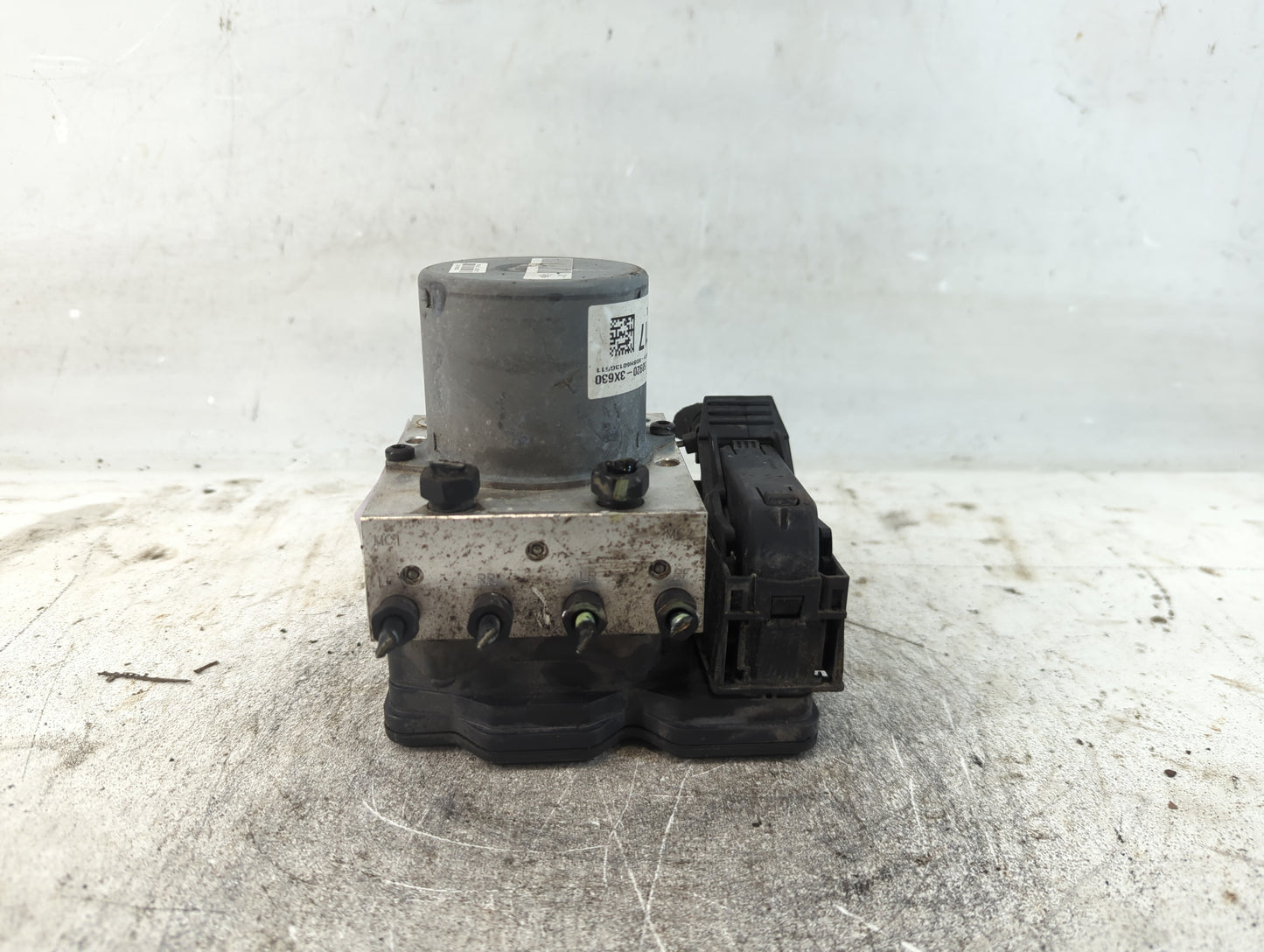 2014-2016 Hyundai Elantra ABS Pump Control Module Replacement P/N:58920-3X630 Fits Fits 2014 2015 2016 OEM Used Auto Parts -