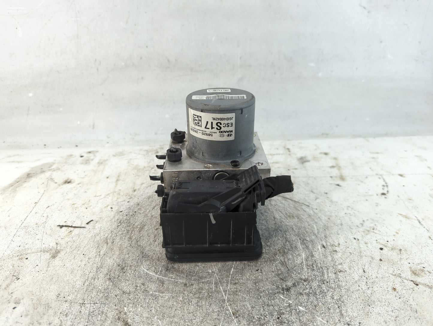 2014-2016 Hyundai Elantra ABS Pump Control Module Replacement P/N:58920-3X630 Fits Fits 2014 2015 2016 OEM Used Auto Parts -