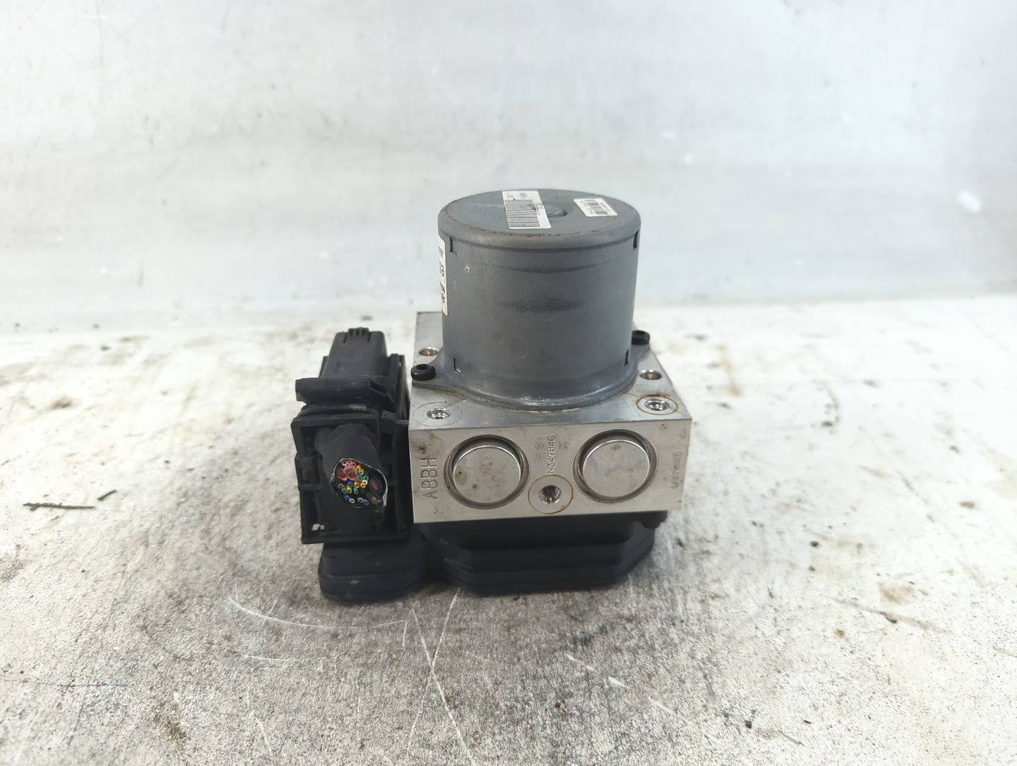 2014-2016 Hyundai Elantra ABS Pump Control Module Replacement P/N:58920-3X630 Fits Fits 2014 2015 2016 OEM Used Auto Parts -