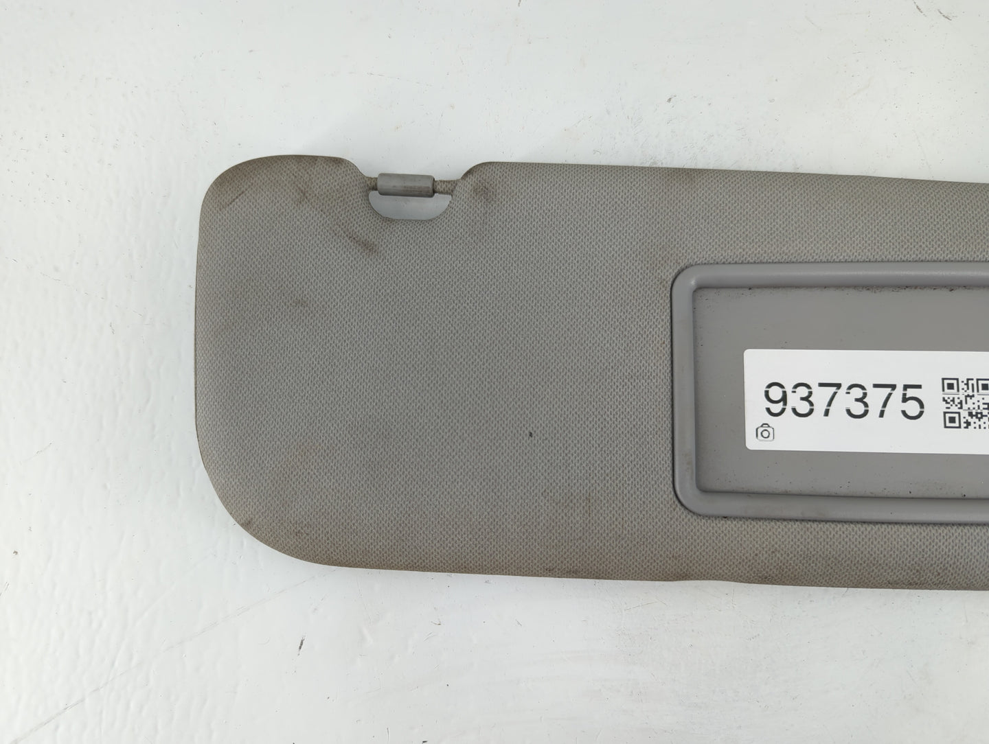 2014-2016 Hyundai Elantra Sun Visor Shade Replacement Driver Left Mirror Fits Fits 2014 2015 2016 OEM Used Auto Parts - Oemu