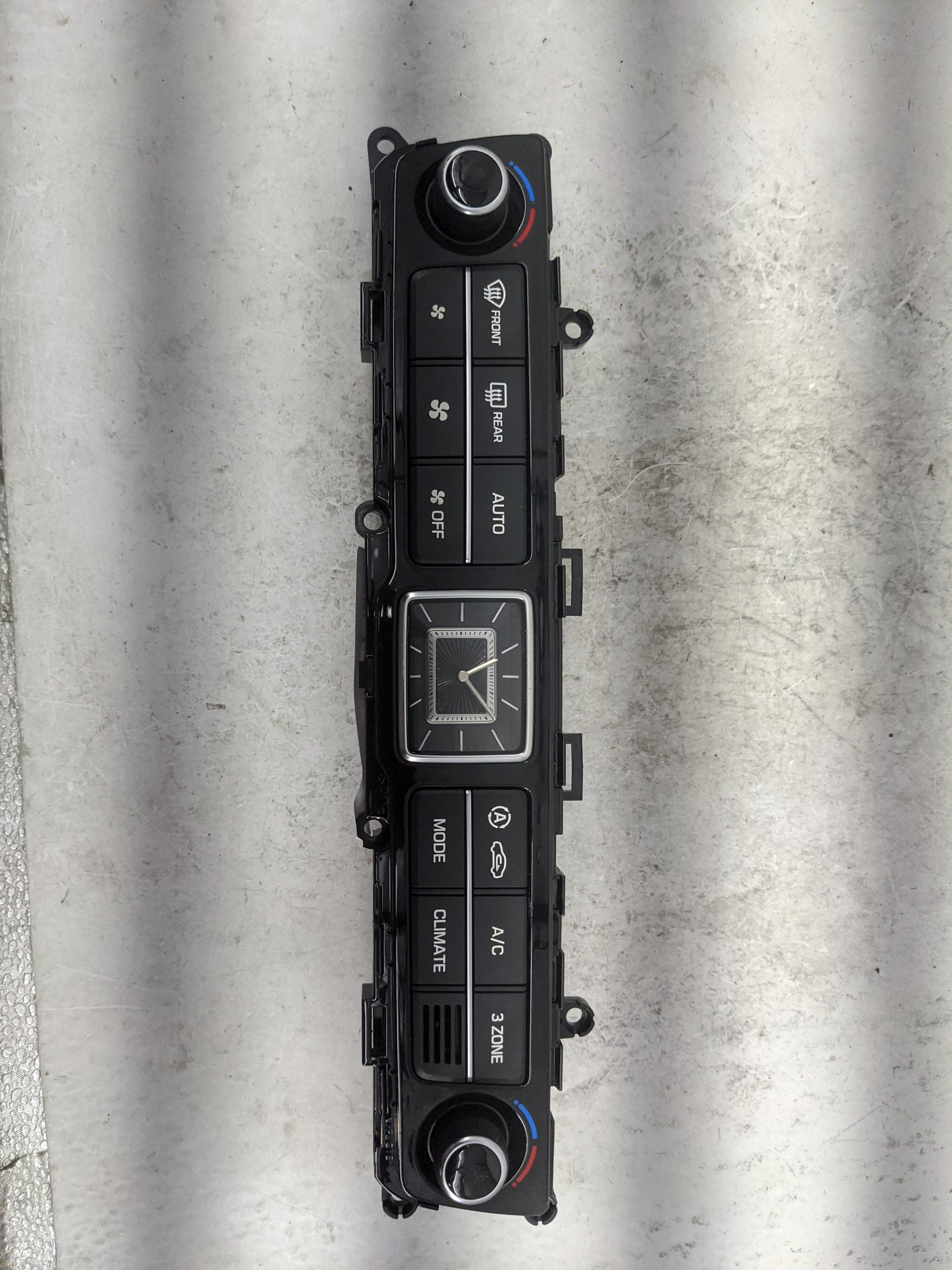2014-2016 Hyundai Equus Climate Control Module Temperature AC/Heater Replacement P/N:97250-3N800 Fits Fits 2014 2015 2016 OE