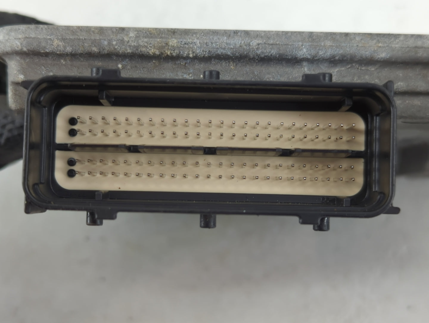 2015-2016 Hyundai Genesis PCM Engine Control Computer ECU ECM PCU OEM P/N:39105-3CEN2 Fits Fits 2015 2016 2017 OEM Used Auto