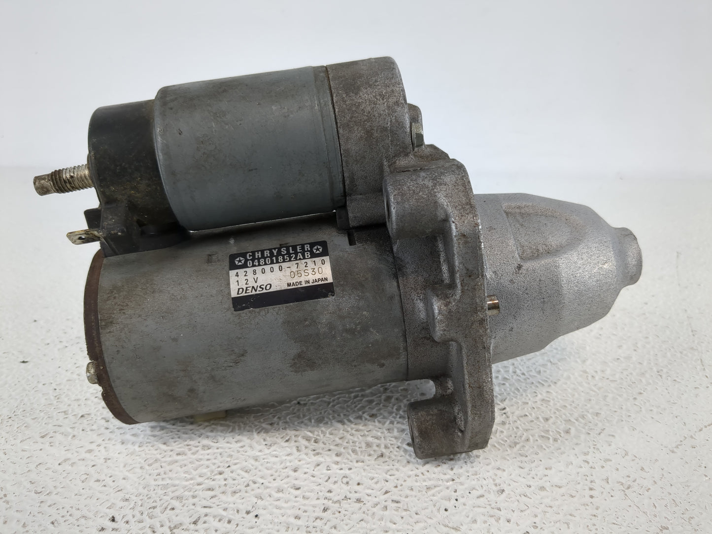 2015-2016 Hyundai Genesis Car Starter Motor Solenoid OEM P/N:428000-7210 04801852AB Fits Fits 2015 2016 2017 2018 2019 2020 