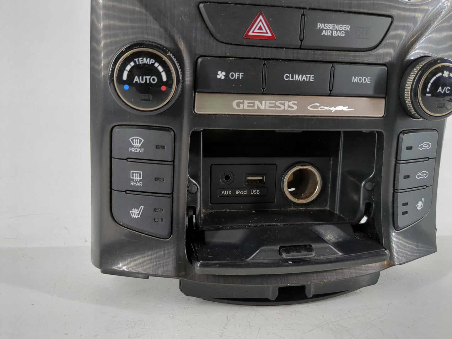 2013-2016 Hyundai Genesis Climate Control Module Temperature AC/Heater Replacement P/N:97250-2MFP1 Fits Fits 2013 2014 2015 