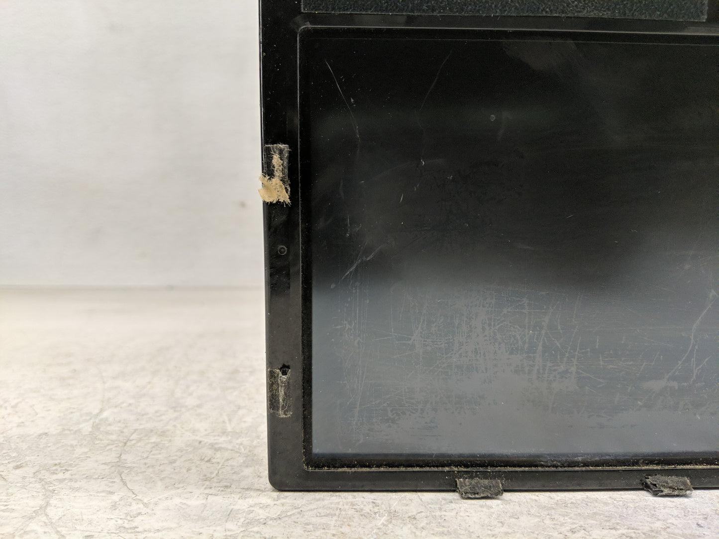 2015-2016 Hyundai Genesis Information Display Screen 1258422 - Oemusedautoparts1.com