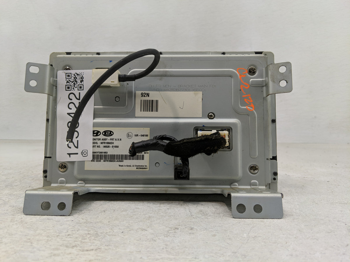 2015-2016 Hyundai Genesis Information Display Screen 1258422 - Oemusedautoparts1.com