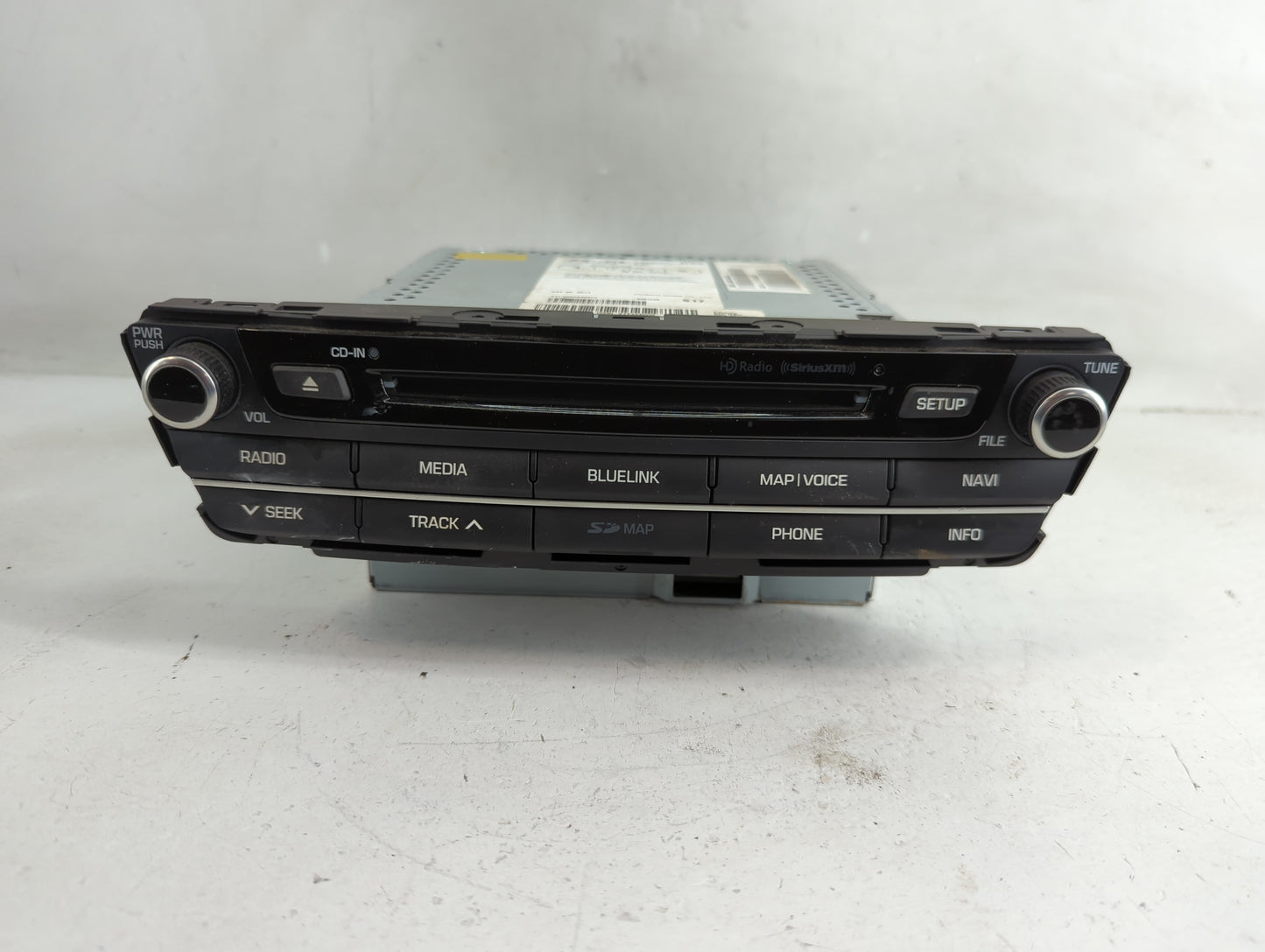 2015-2016 Hyundai Genesis Radio AM FM Cd Player Receiver Replacement P/N:96560-B14224X Fits Fits 2015 2016 OEM Used Auto Par