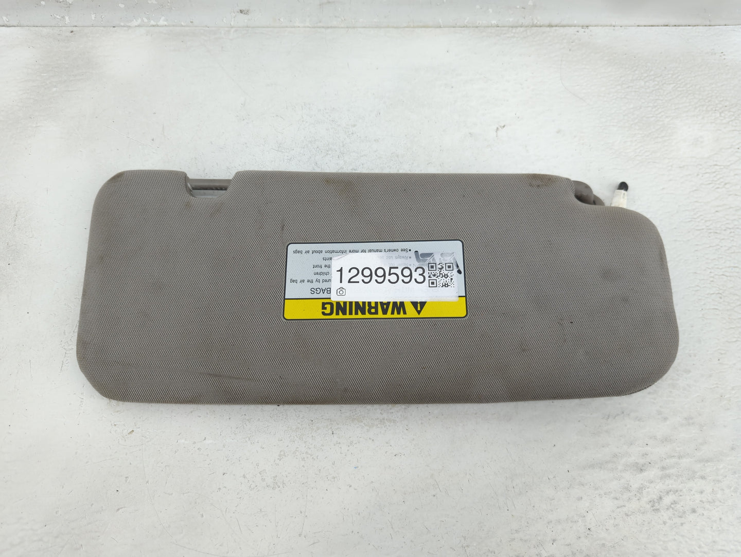 2015-2016 Hyundai Genesis Sun Visor Shade Replacement Passenger Right Mirror Fits Fits 2015 2016 2017 2018 2019 2020 OEM Use