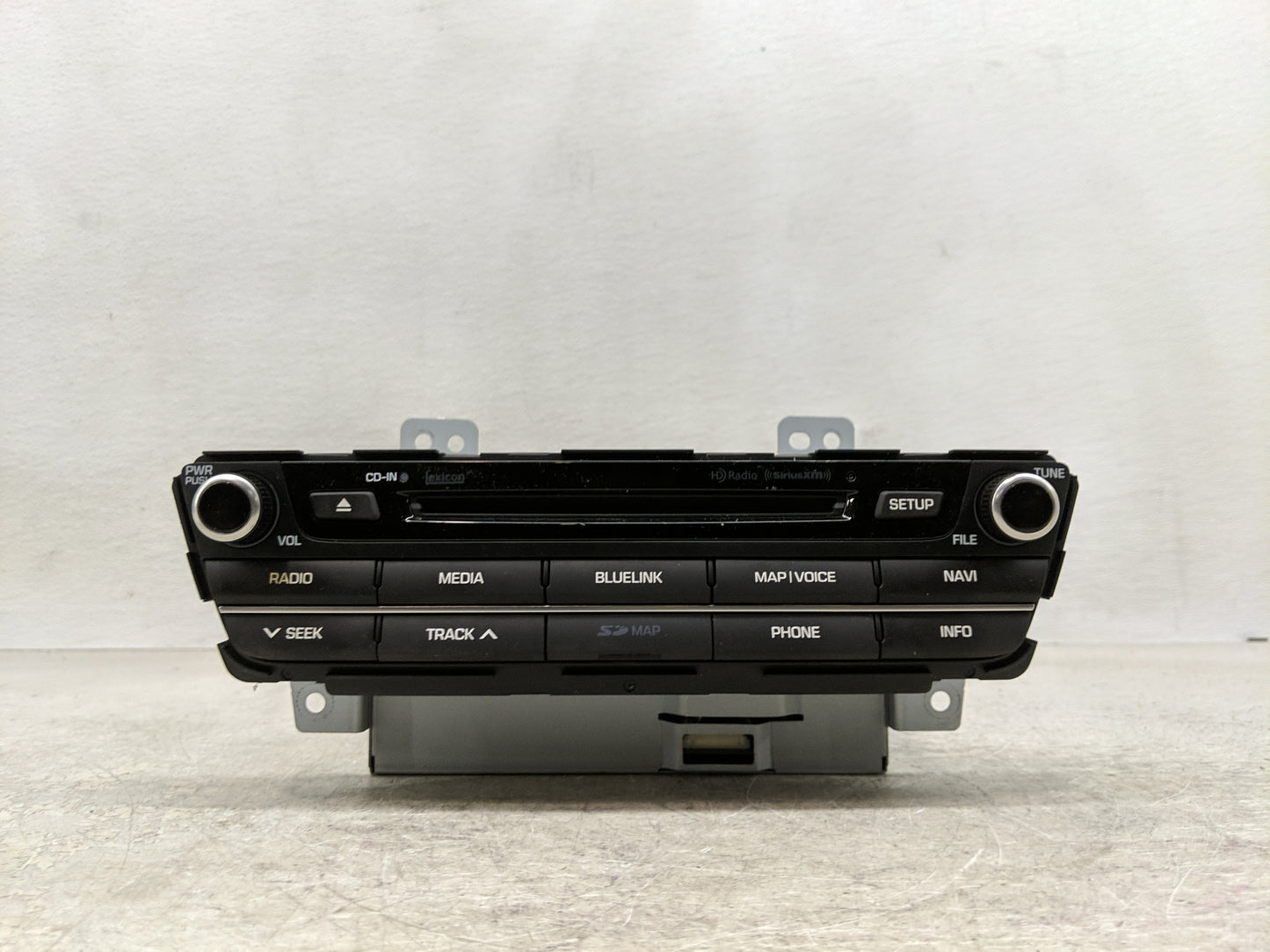 2015 Hyundai Genesis Radio AM FM Cd Player Receiver Replacement P/N:96560-B14274X Fits OEM Used Auto Parts - Oemusedautopart